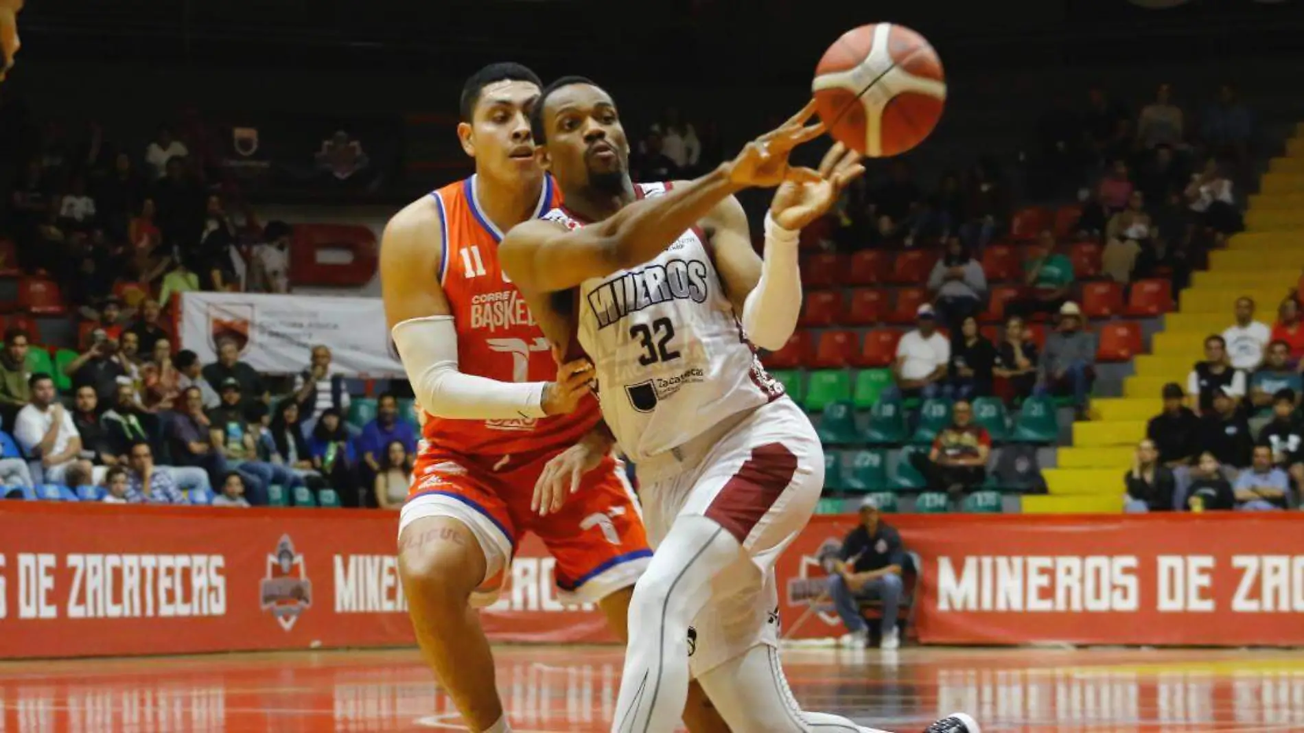 Mineros ante Correcaminos